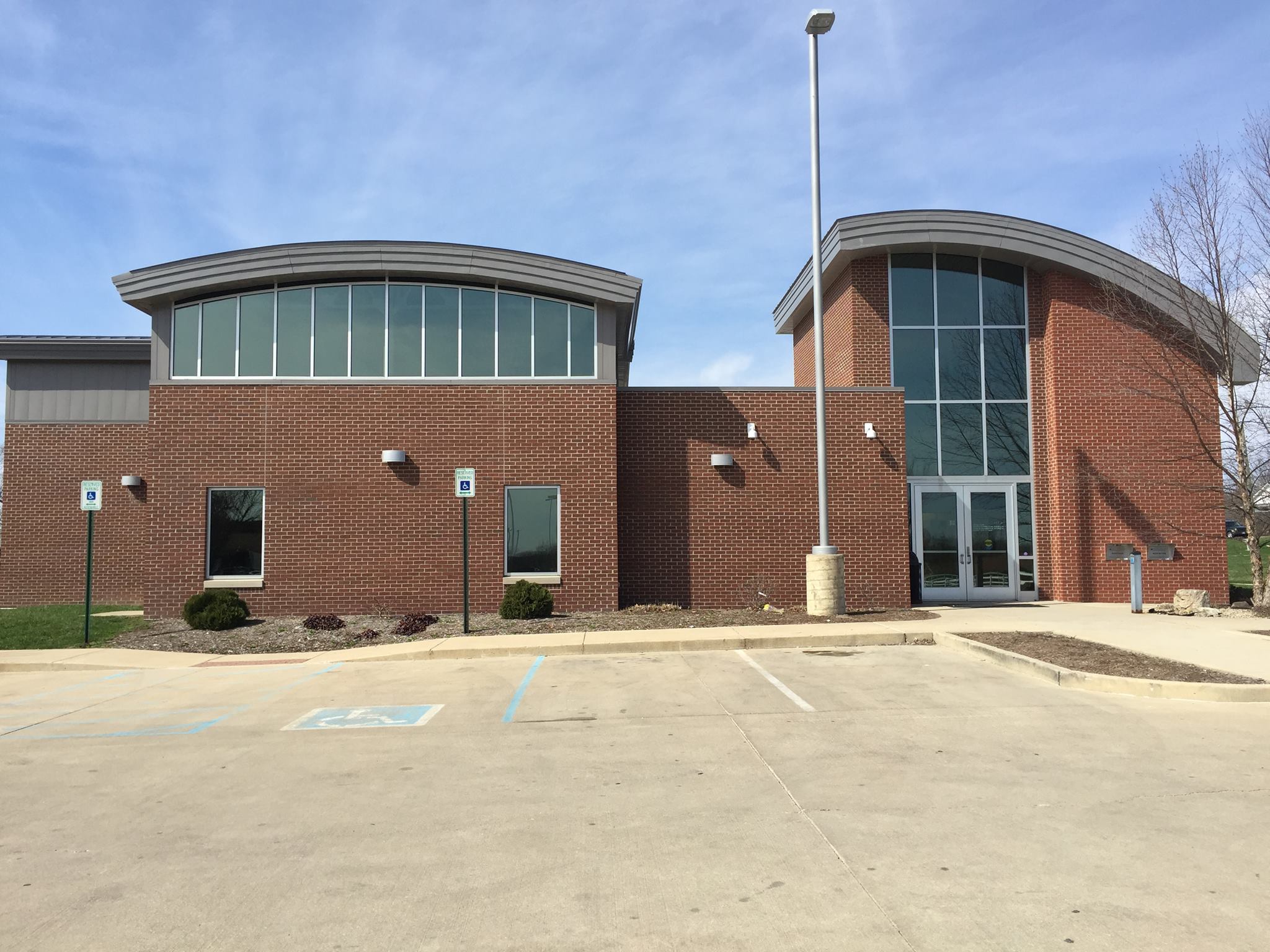 front entrance of Monrovia Branch library